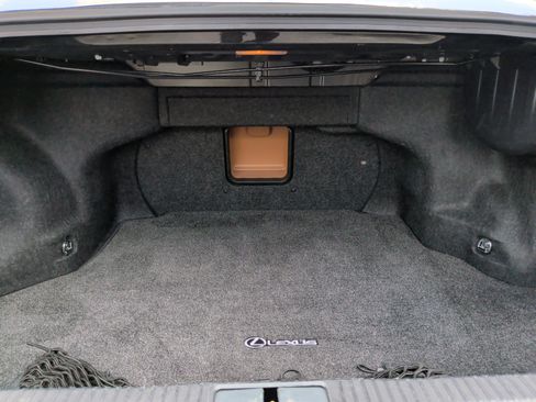 Used 2016 Lexus ES 350 w/ Luxury Package w/Wood Trim FWD image 39