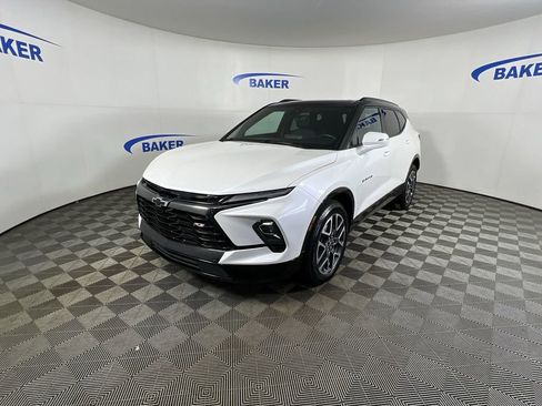 Used 2023 Chevrolet Blazer RS w/ Driver Confidence II Package image 5