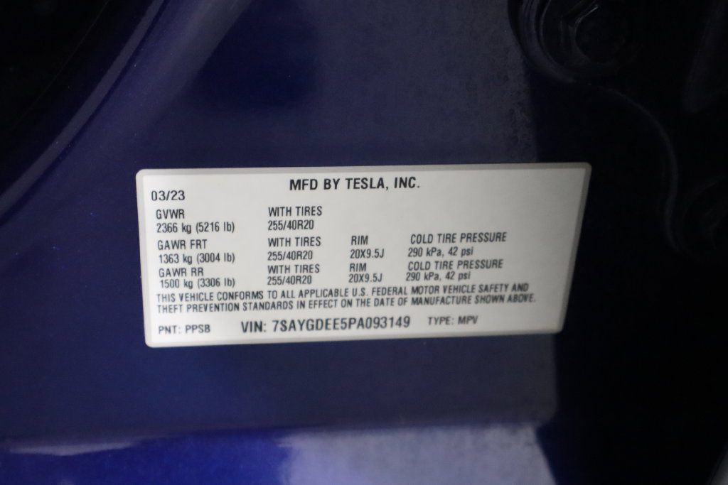 Used 2023 Tesla Model Y Long Range AWD/4WD image 44