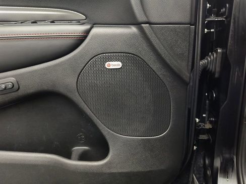 Used 2018 Dodge Durango R/T w/ Technology Group image 22