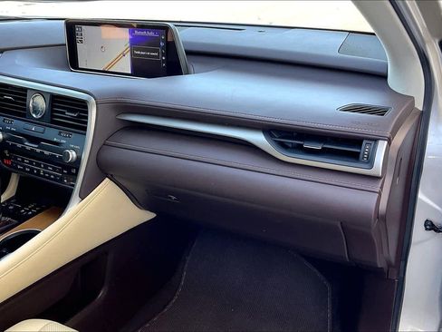 Used 2019 Lexus RX 350 FWD image 18