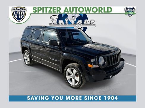 Used 2014 Jeep Patriot Latitude image 1