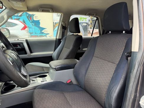 Used 2013 Toyota 4Runner SR5 AWD/4WD image 8