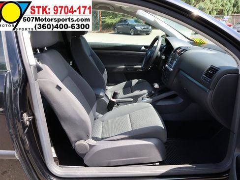 Used 2007 Volkswagen Rabbit 2-Door FWD image 17