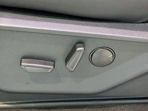 New 2026 Ford F150 XLT w/ Equipment Group 303A High image 15