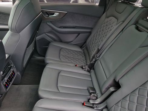 Certified 2023 Audi SQ7 Prestige w/ Prestige Package AWD/4WD image 25