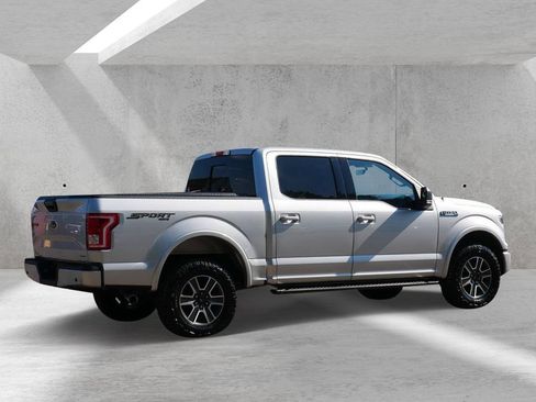 Used 2016 Ford F150 XLT w/ Equipment Group 302A Luxury AWD/4WD image 3