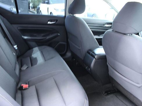 Used 2019 Nissan Altima 2.5 S image 15