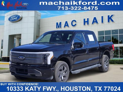 Used 2022 Ford F150 Lightning Lariat w/ Tow Technology Package image 1