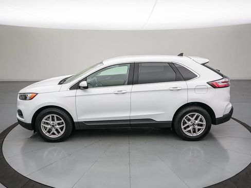 Certified 2024 Ford Edge SEL w/ Convenience Package AWD/4WD image 7