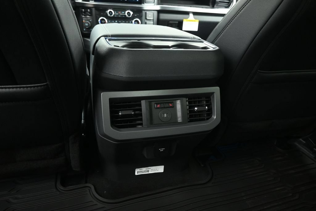 New 2026 Ford F250 Lariat w/ Black Appearance Package AWD/4WD image 20