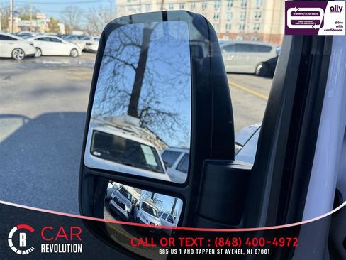 Used 2023 Ford Transit 250 Medium Roof AWD image 26