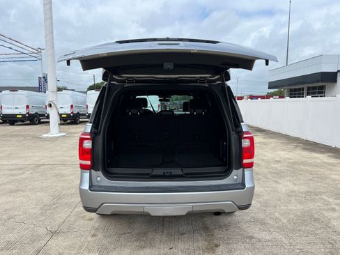 Used 2021 Ford Expedition XLT RWD image 13