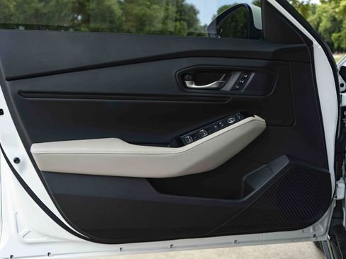 Used 2026 Honda Accord Touring image 37