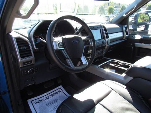 Used 2020 Ford F250 Lariat AWD/4WD image 9