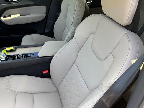 New 2026 Volvo XC60 B5 Core w/ Climate Package AWD/4WD image 20