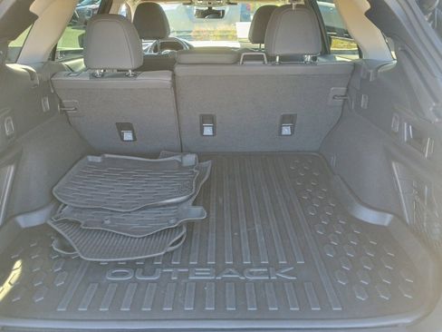 Certified 2023 Subaru Outback Onyx Edition image 18