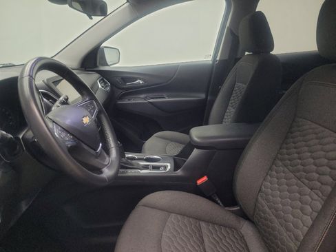 Used 2019 Chevrolet Equinox LT image 17