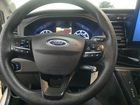 Used 2023 Ford Transit 350 XLT image 18