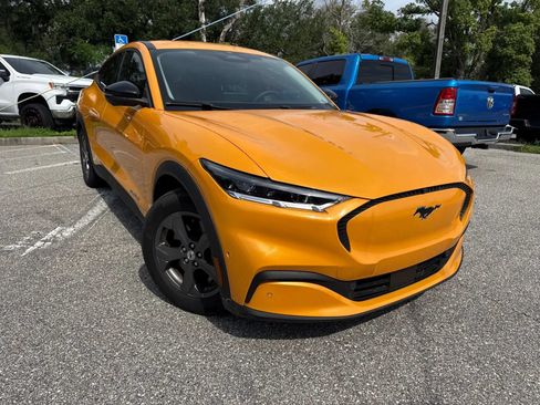 Used 2023 Ford Mustang Mach-E Select AWD/4WD image 4