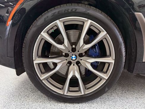 Used 2021 BMW X7 M50i AWD/4WD image 44