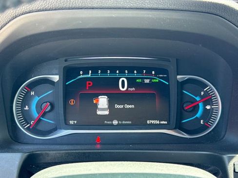 Used 2022 Honda Pilot Touring image 18