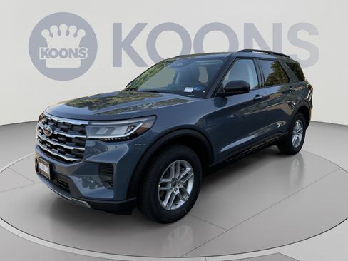 New 2026 Ford Explorer Active AWD/4WD image 5
