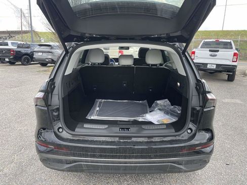 New 2026 Lincoln Nautilus Premier w/ Equipment Group 102A AWD/4WD image 10