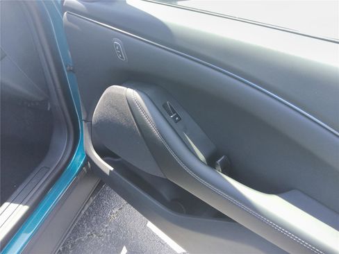 New 2026 Ford Mustang Mach-E Select image 28