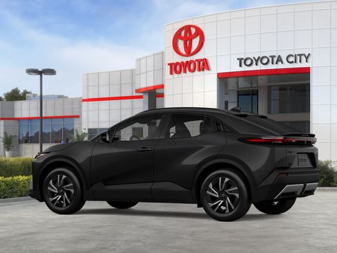 New 2026 Toyota C-HR AWD/4WD image 34