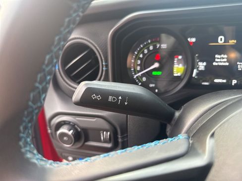 Used 2024 Jeep Wrangler Unlimited Rubicon 4xe image 20