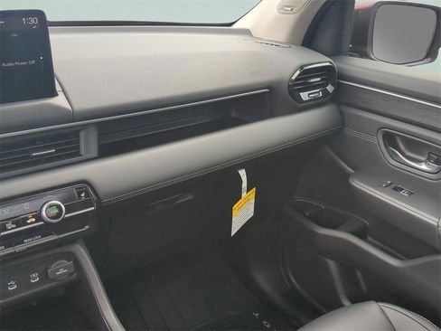 New 2026 Honda Pilot Touring image 17