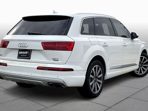 Used 2017 Audi Q7 3.0T Premium Plus image 11