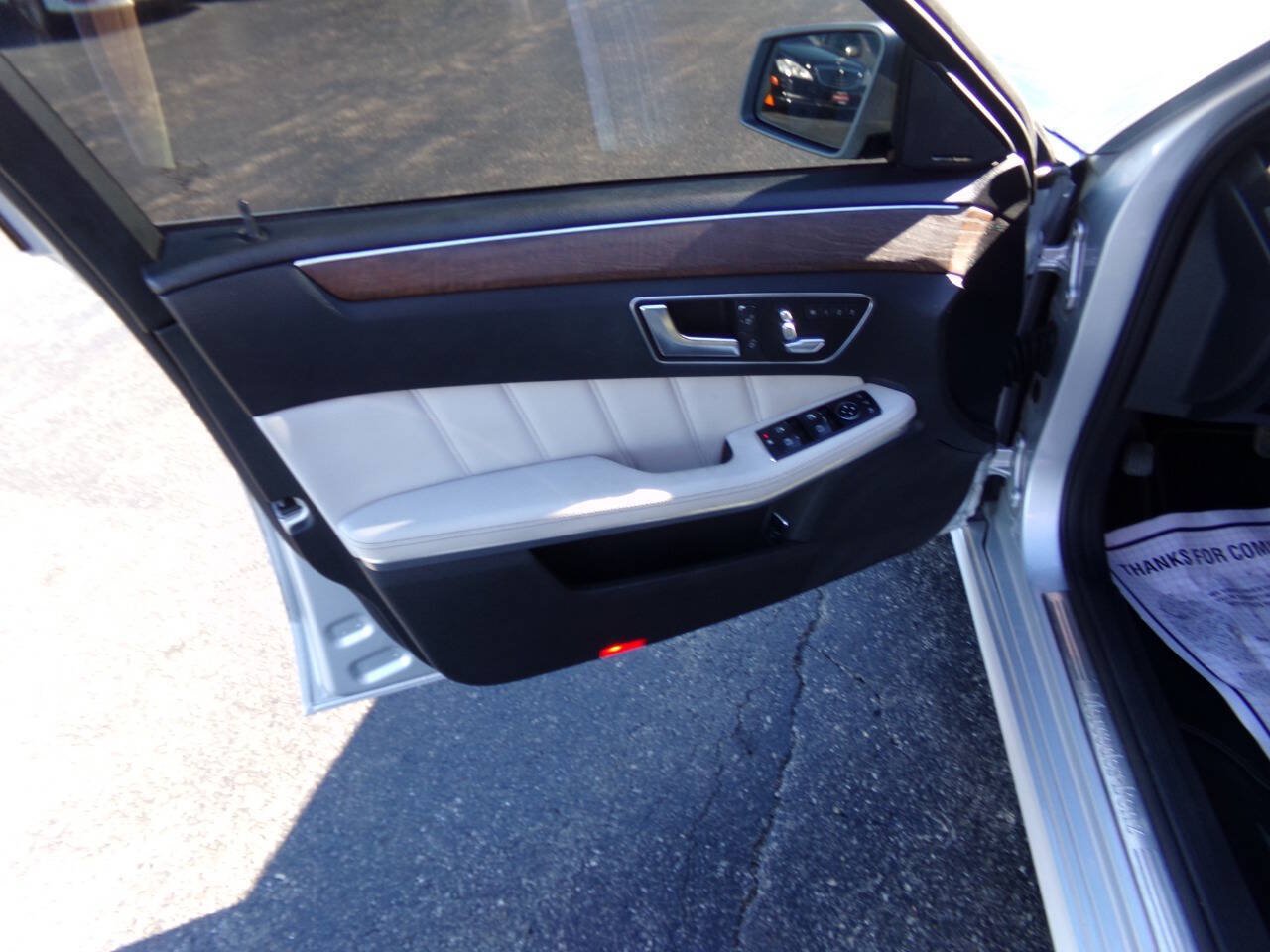 Used 2016 Mercedes-Benz E 350 4MATIC Wagon image 13