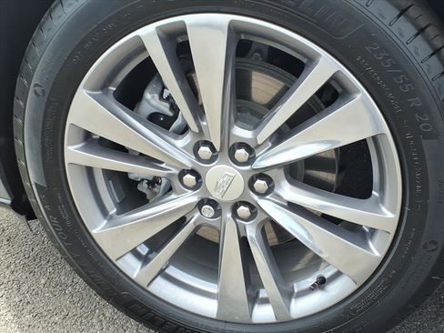 Certified 2024 Cadillac XT6 Premium Luxury w/ LPO, Floor Liner Package image 9