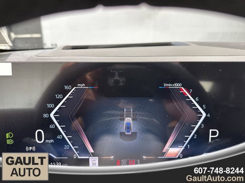 New 2026 BMW 530i xDrive w/ M Sport Package image 9