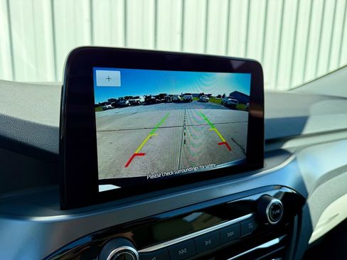 Certified 2025 Ford Escape Active w/ Cold Weather Package image 26