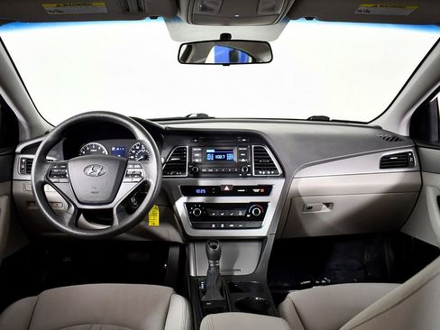 Used 2015 Hyundai Sonata SE image 20