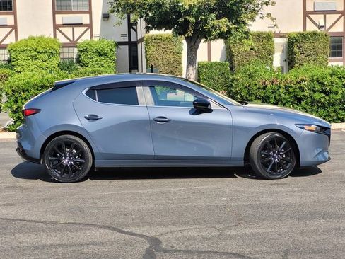 Used 2022 MAZDA MAZDA3 s image 3