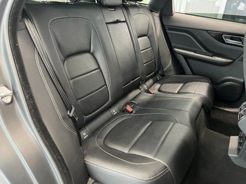 Used 2017 Jaguar F-PACE R-Sport AWD/4WD image 38