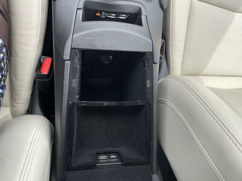 Used 2020 Cadillac XT6 Sport AWD/4WD image 25