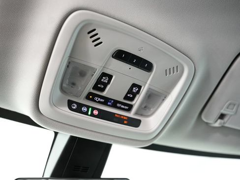 Used 2018 Chevrolet Traverse Premier AWD/4WD image 58
