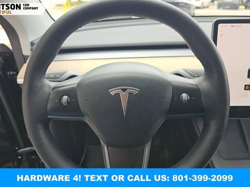 Used 2023 Tesla Model Y Long Range image 9