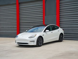 Used 2023 Tesla Model 3 Standard Range RWD video 1