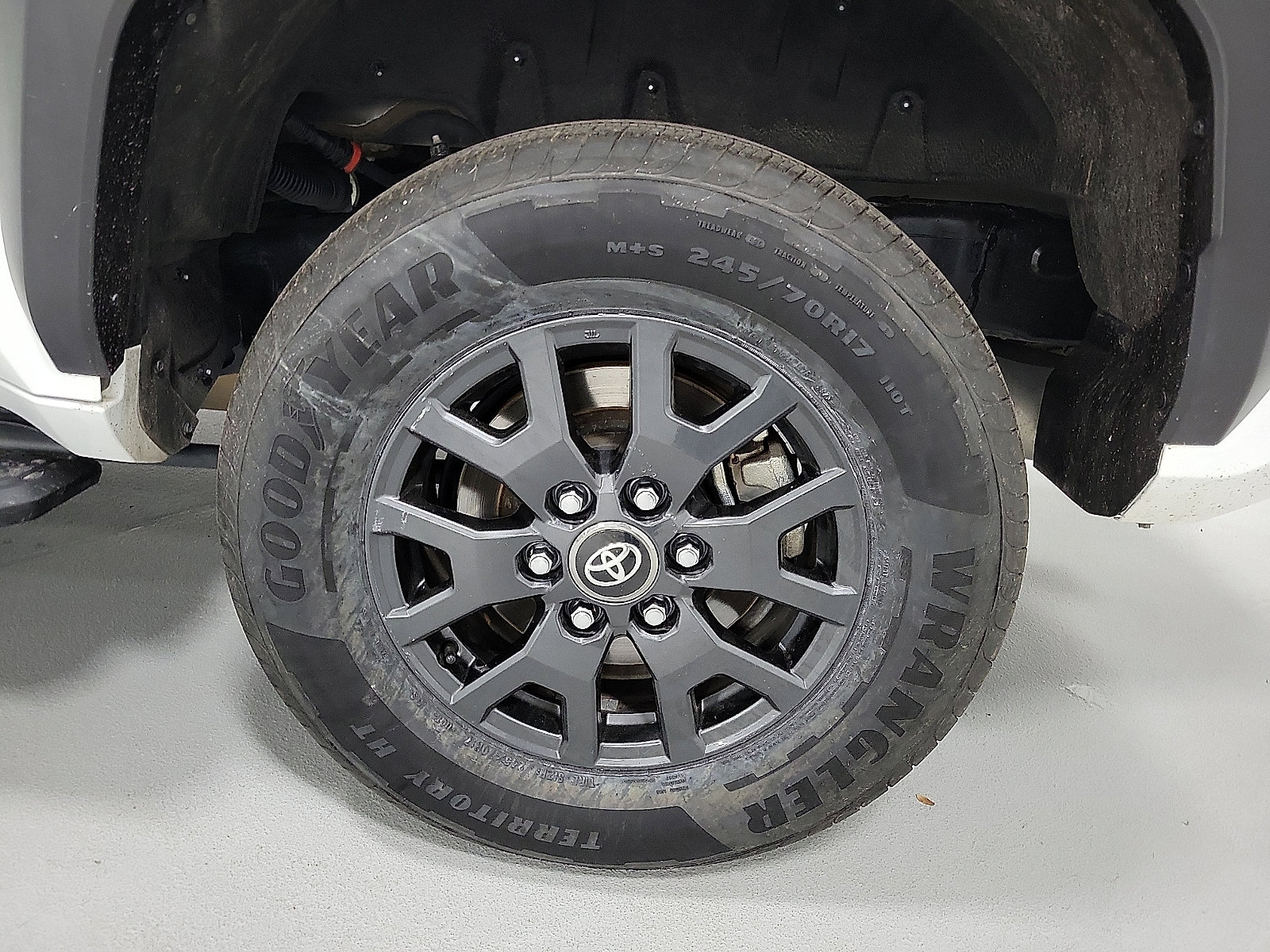 Certified 2025 Toyota 4Runner SR5 AWD/4WD image 20