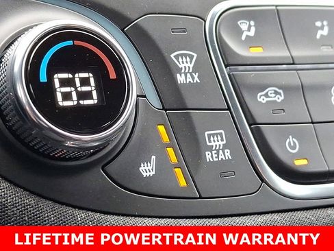 Used 2023 Chevrolet Malibu LT image 23