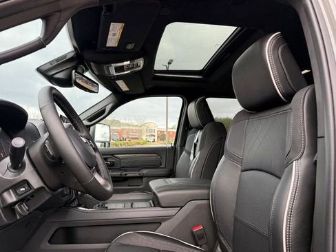 New 2026 RAM 2500 Limited image 24