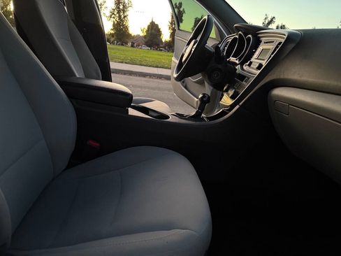 Used 2015 Kia Optima LX image 8