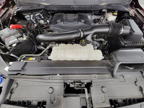 Used 2022 Ford F150 XLT w/ Equipment Group 302A High AWD/4WD image 9
