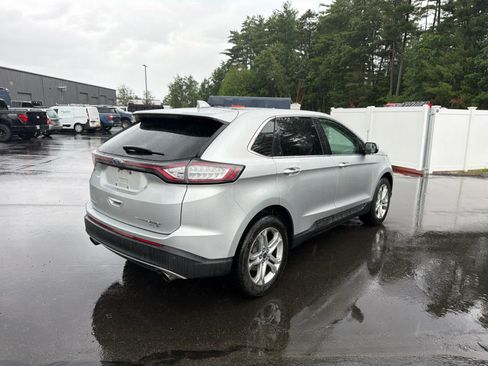 Used 2018 Ford Edge Titanium w/ Technology Package AWD/4WD image 5
